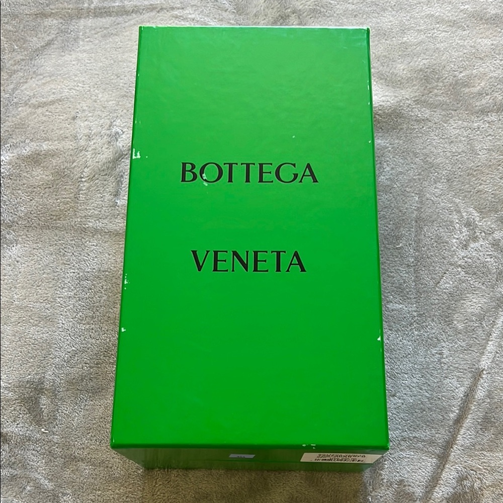Bottega Veneta Green Box